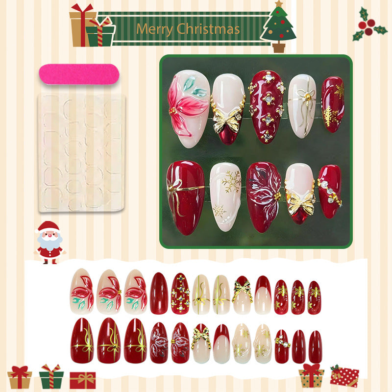 Kunstnagelset mit festlichen Weihnachtsmotiven und edlen Verzierungen Brehn
