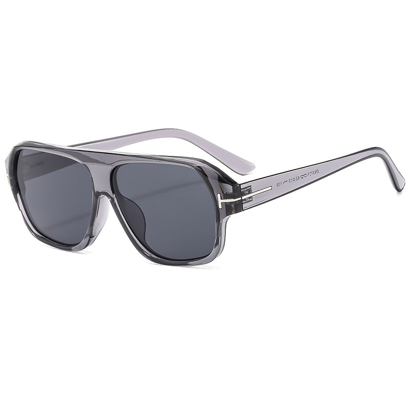 Damen modische Sonnenbrille mit markanter Geometrie und braunen Gläsern Brehn