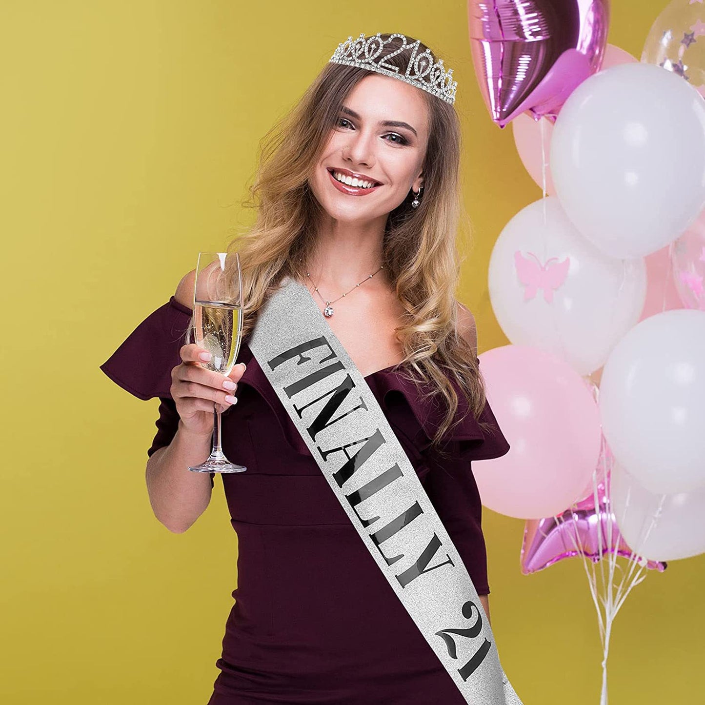 Mädchen Glitzernde Geburtstagskrone und Schärpe-Set Brehn