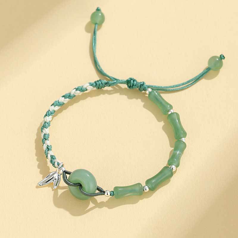 Verstellbares Armband mit Edelstein- und Blatt-Anhänger Brehn