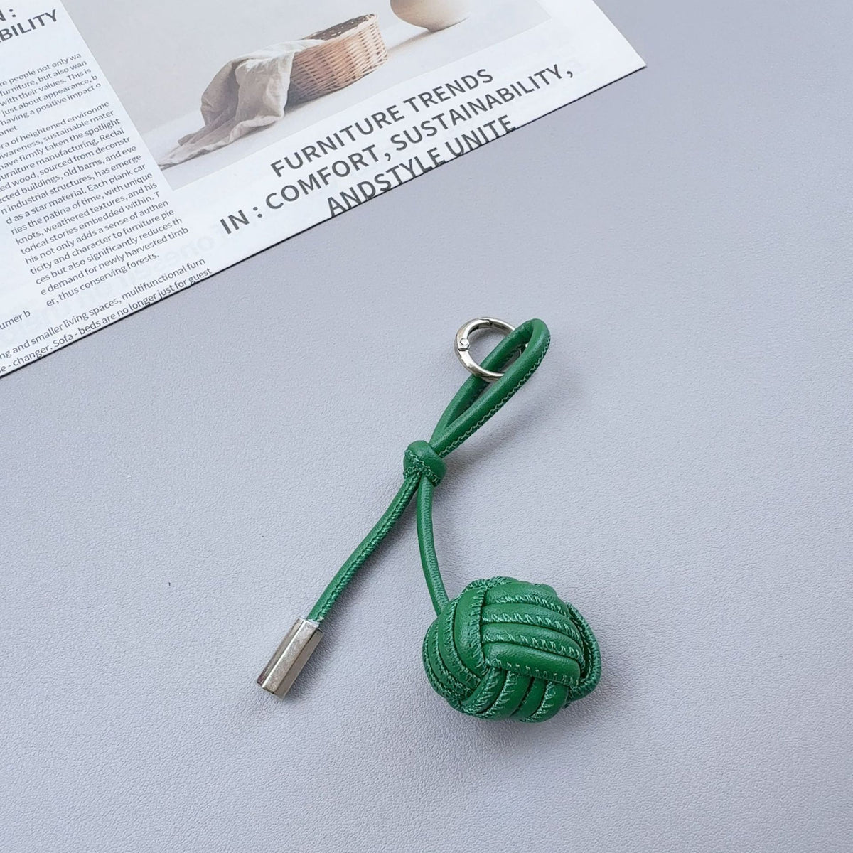 Stylischer Knotenleder-Schlüsselanhänger Brehn