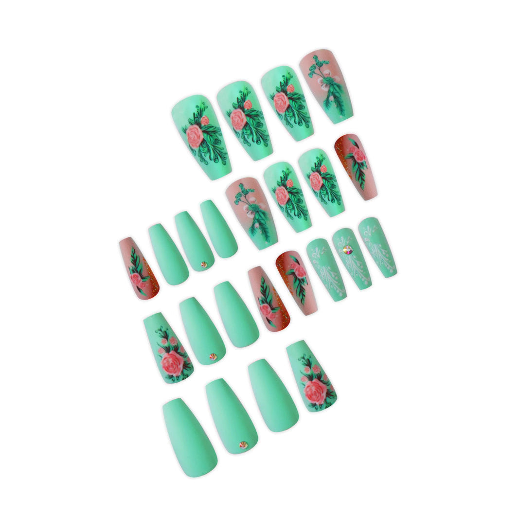 Blumig verziertes Press-On Nail Set Brehn