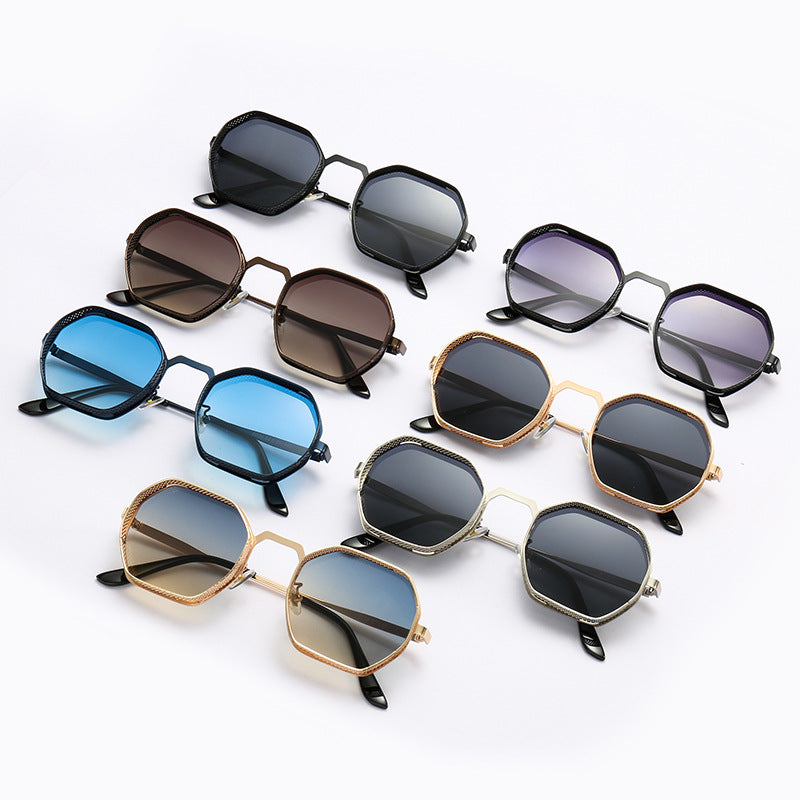Damen Sonnenbrille mit einzigartigem oktagonalem Metallrahmen Brehn