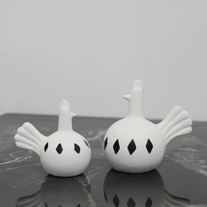 Künstlerische dekorative Vogelfigur