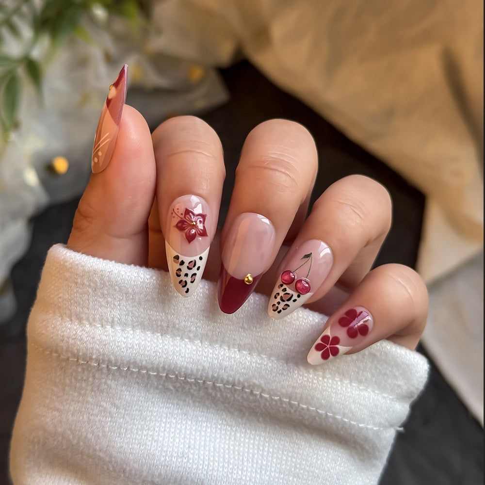 Elegante dekorative Press-On-Nagelkollektion Brehn