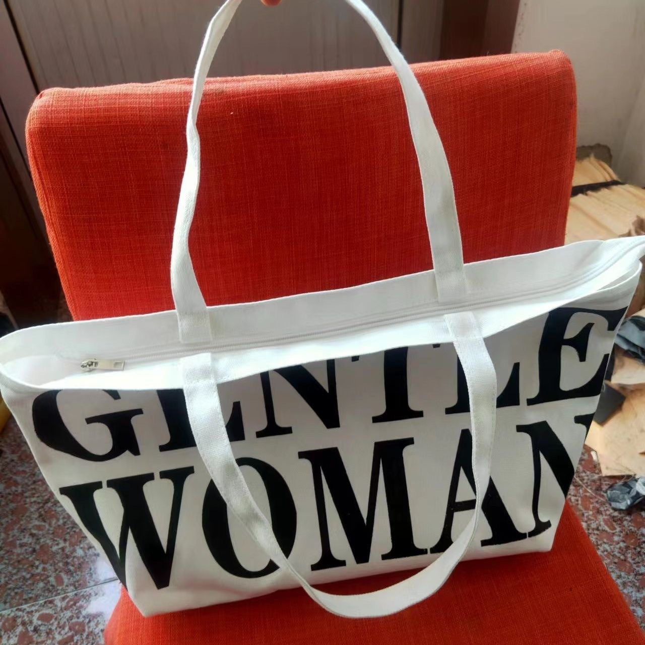 Modische Baumwolltasche mit Auffälligem Schriftzug Brehn