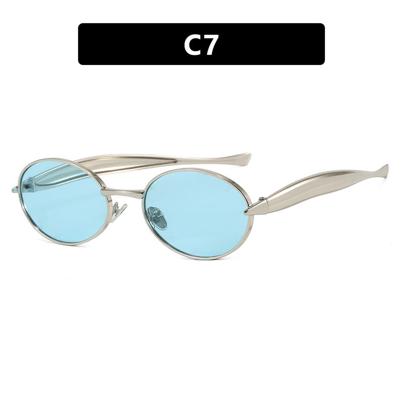 Damen modische Sonnenbrille mit ovalem Rahmen und funkelnden Details Brehn