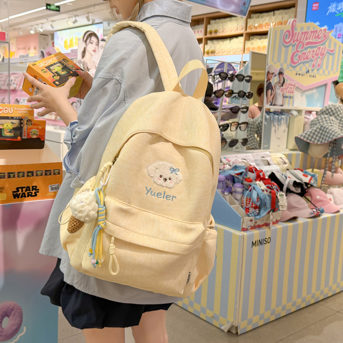 Bestickter Charakter-Rucksack Brehn