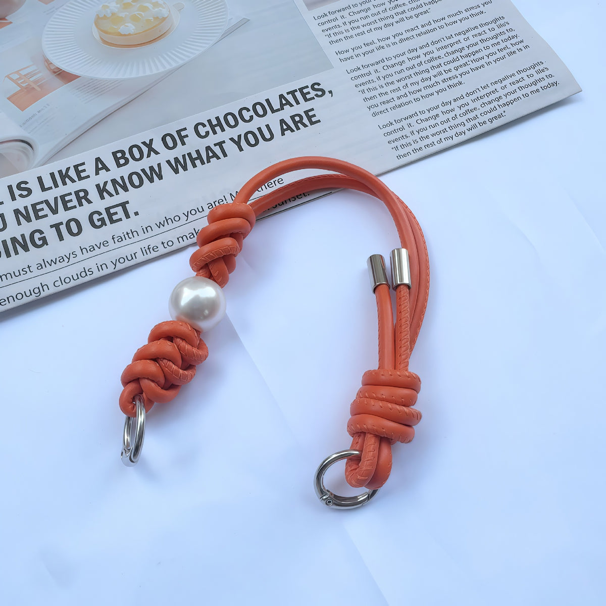Eleganter geknoteter Leder-Schlüsselanhänger Halter Brehn