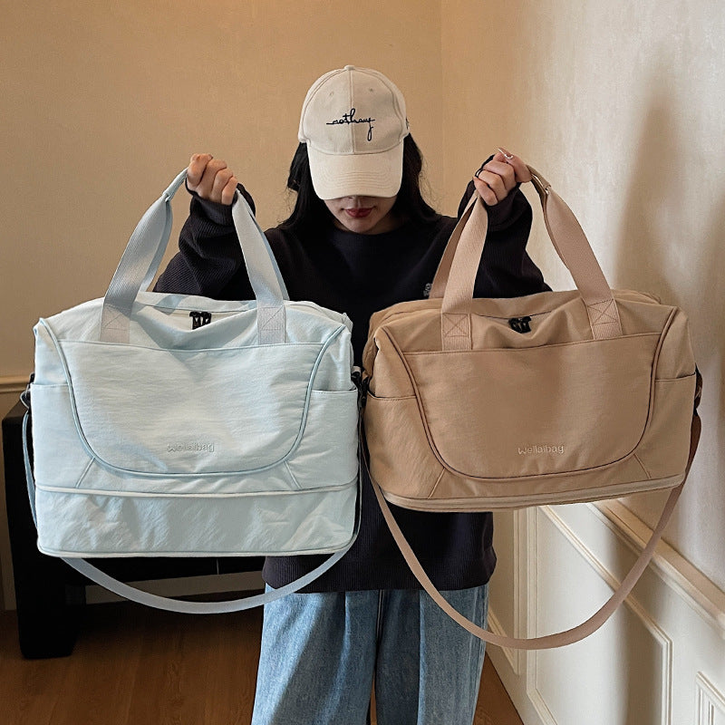 Geräumige Reisetasche für das Fitnessstudio