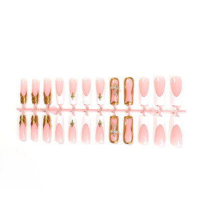 Kunstnagelset mit romantischen Blüten- und Glitzerakzenten Brehn