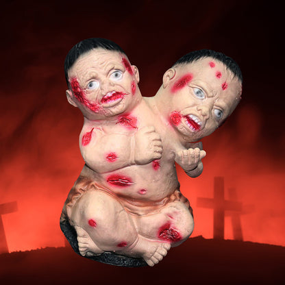 Scared Zombie Baby Deko Brehn