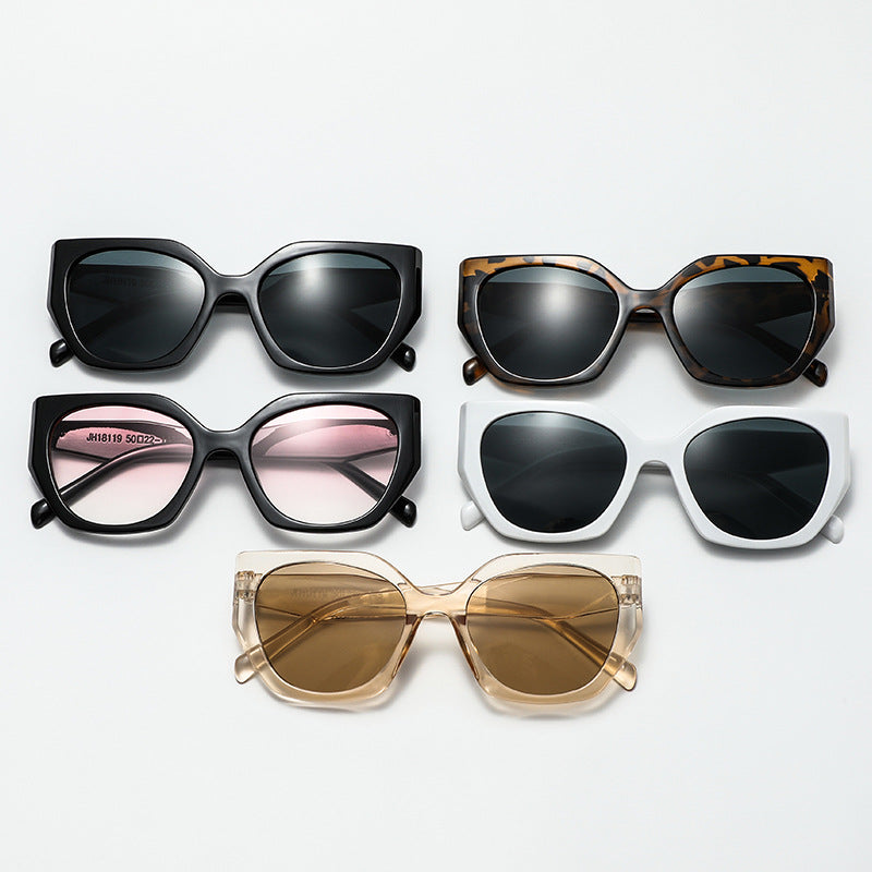 Damen statement Sonnenbrille im modernen Leopardenmuster Brehn