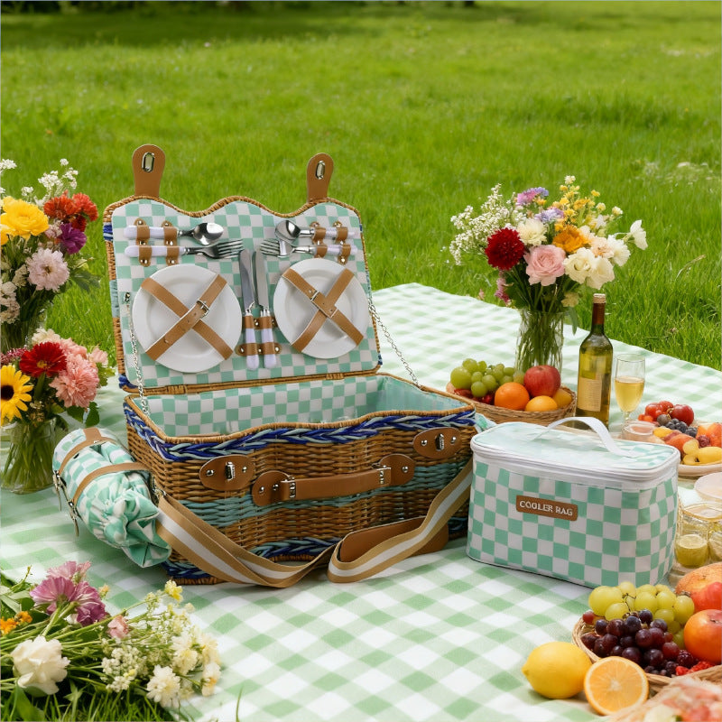 Damen Picknickkorb mit umfangreicher Ausstattung und stylischem Innenleben Brehn