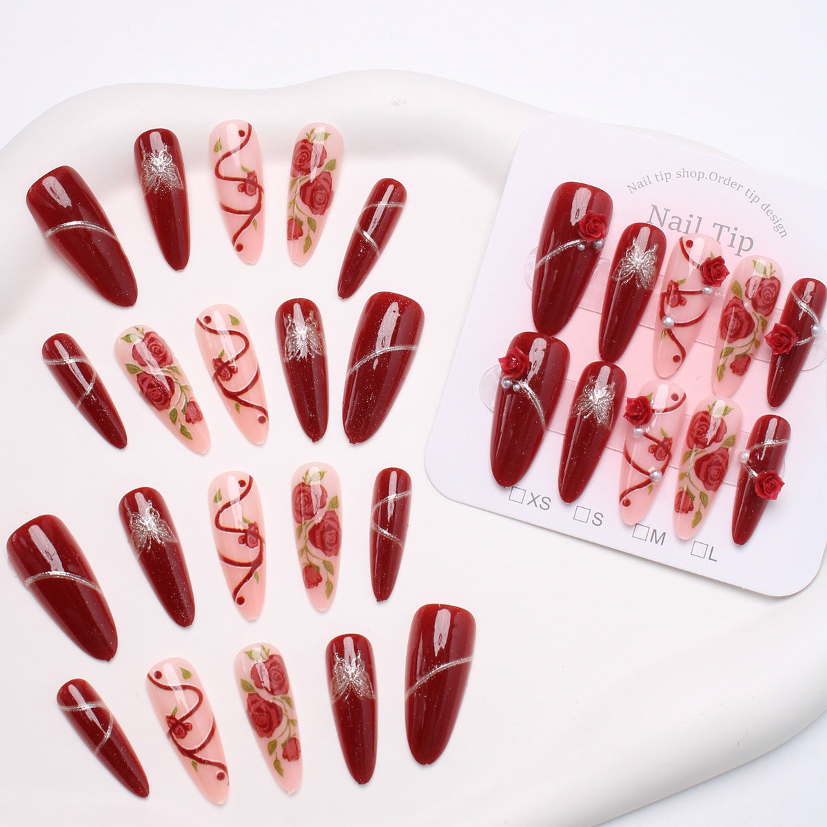 Romantisches Floral Press-On Nagelset Brehn