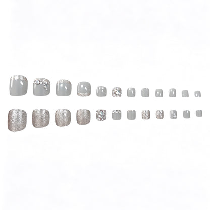 Glänzende Eleganz Fußnagelkunst Brehn