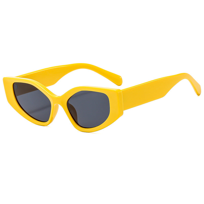 Damen modische Sonnenbrille mit kontemporärem, weitwinkligem Rahmen Brehn