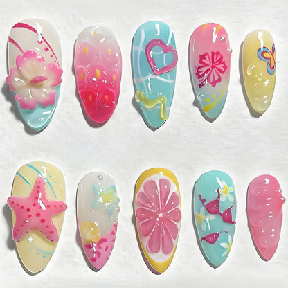 Kunstnagelset mit floralen und fröhlichen Motiven Brehn