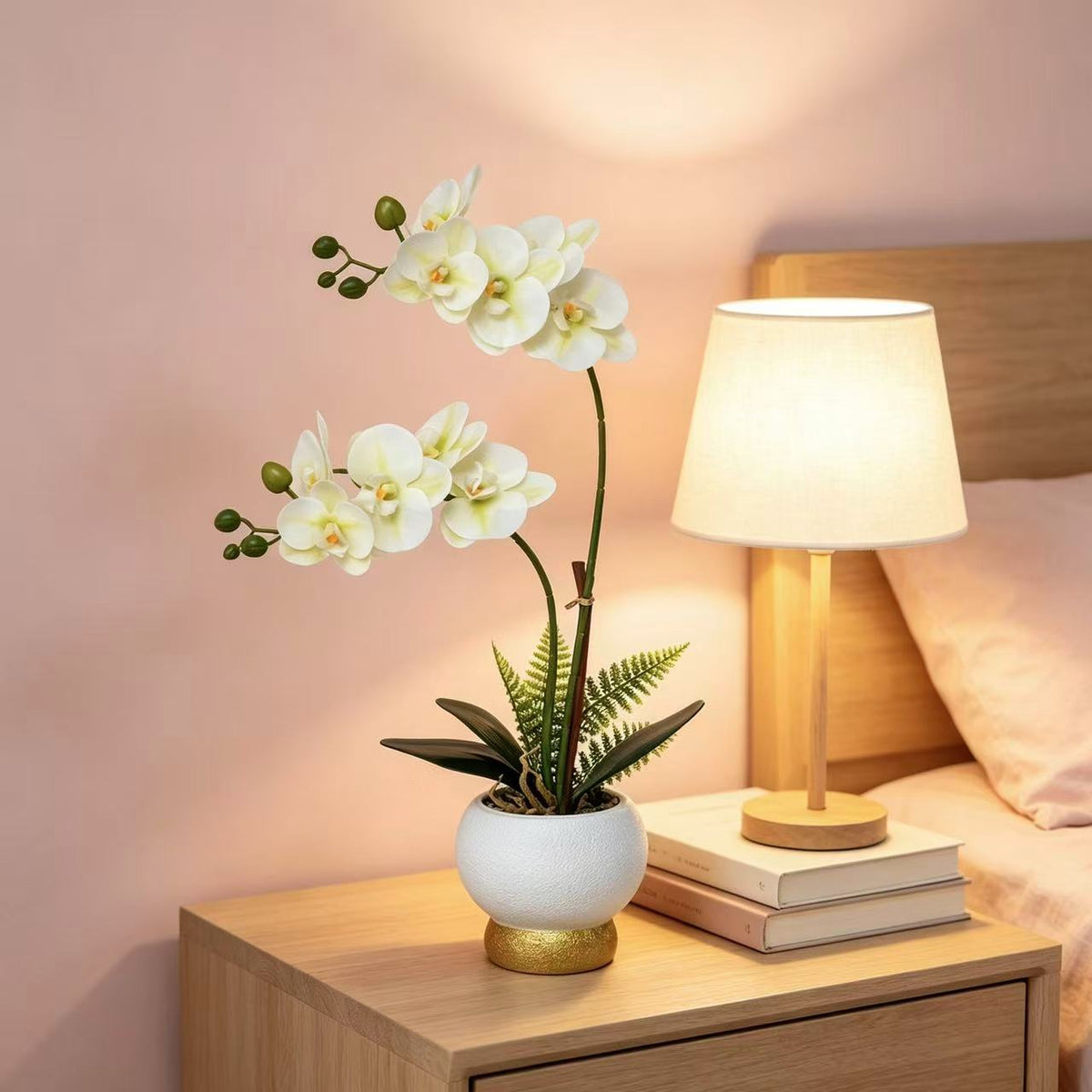 Elegante Kunstorchideen Topfarrangement