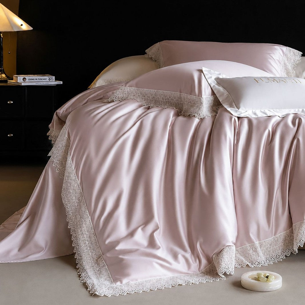 Luxuriöses Satin-Bettwäsche-Set mit feiner Spitzenbordüre