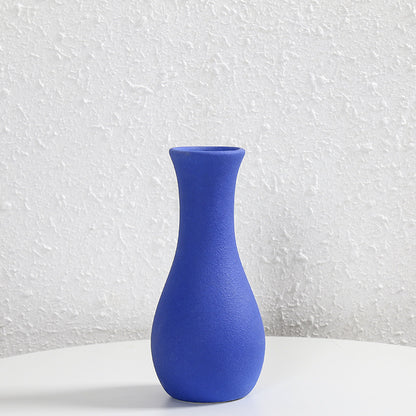 Zeitgenössische Matte Keramik Blumenvase Brehn