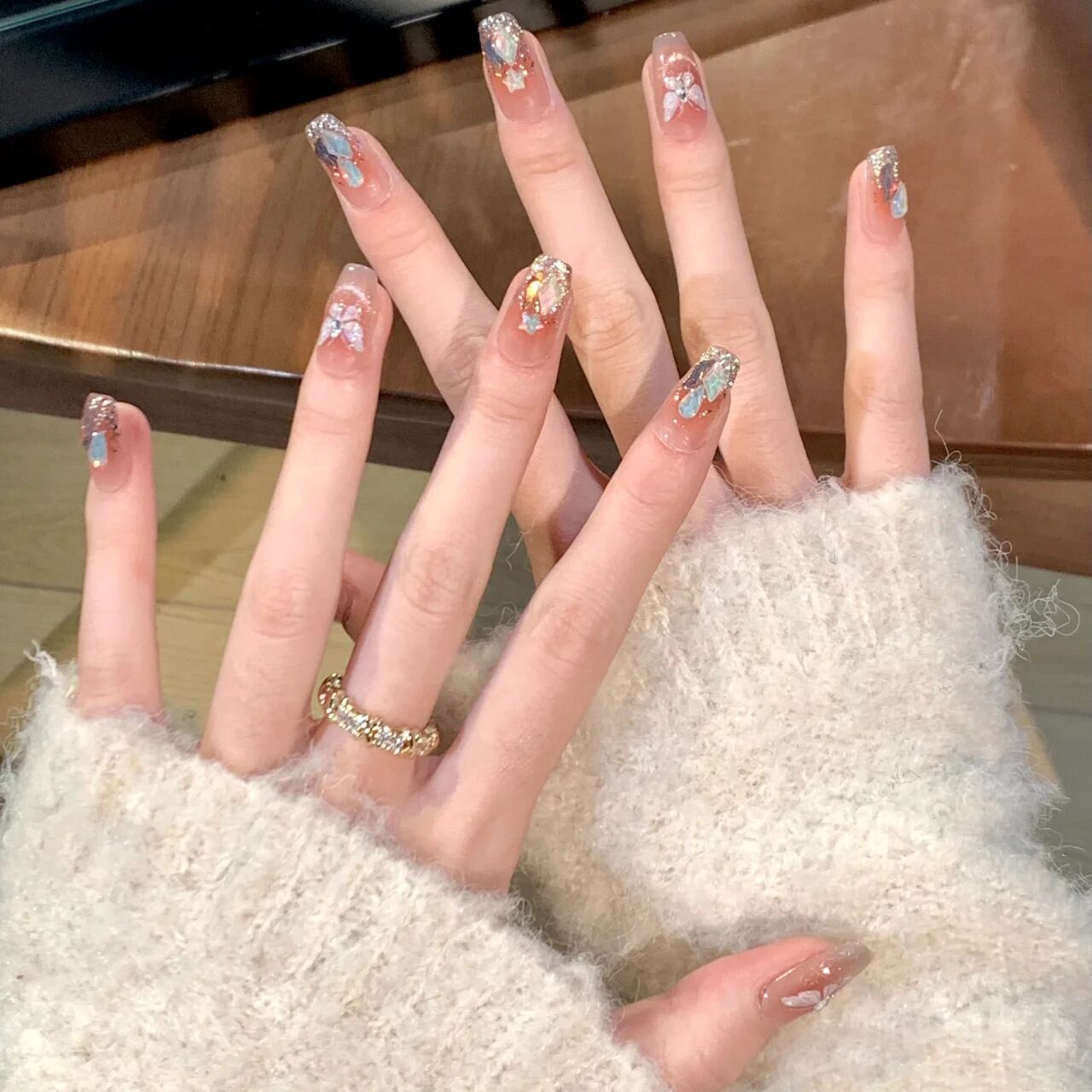 Premium Glitzernde Press-On Nagelerweiterungen Brehn
