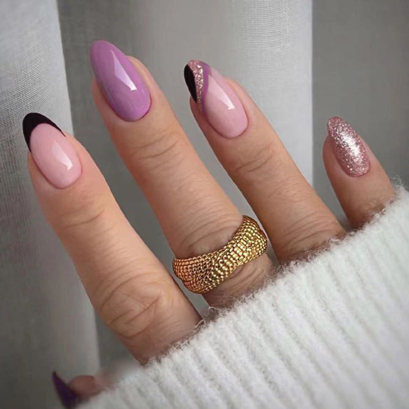 Künstlerisches Herz-Akzent Press-On Nagelset Brehn