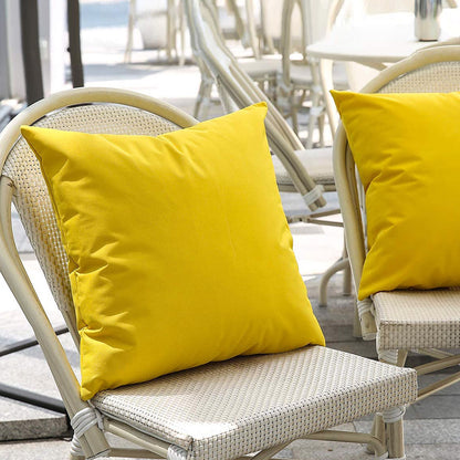 Quadratisches wasserabweisendes Outdoor-Patio-Wurfkissen mit verdecktem Reißverschluss