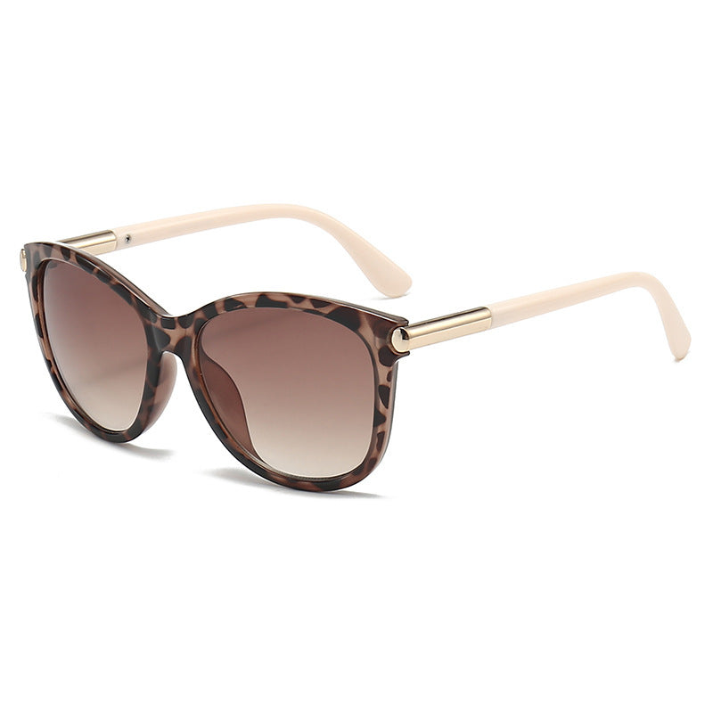 Damen Elegante Oversized Sonnenbrille mit stilvollem Rahmen Brehn