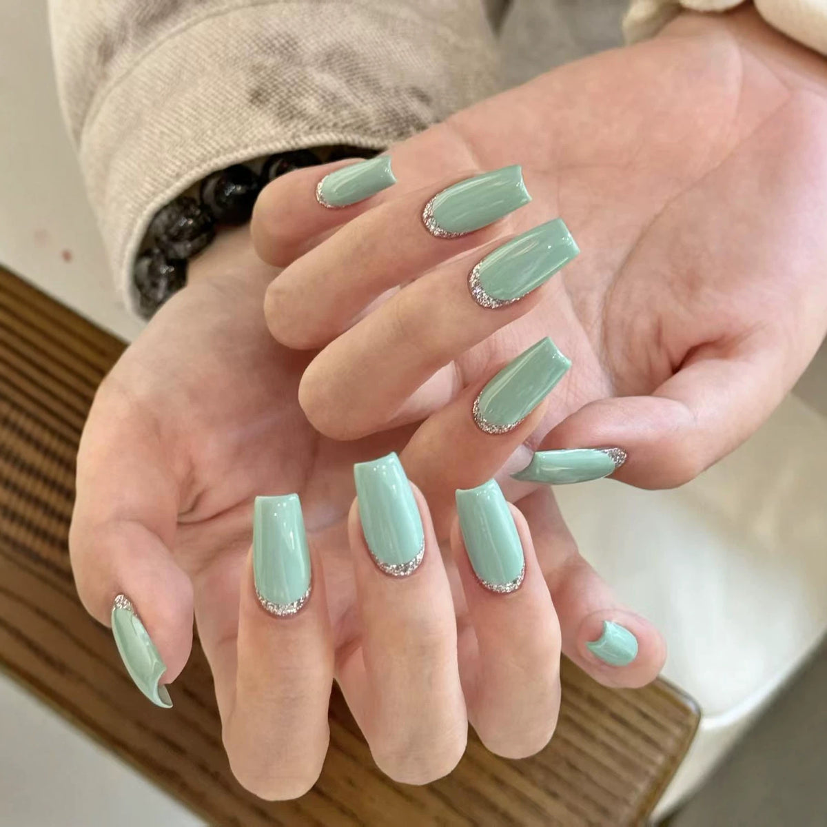 Elegante Glitter Französische Tipp Nagelverlängerungen