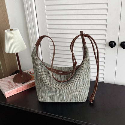 Lässige Strick-Schultertasche