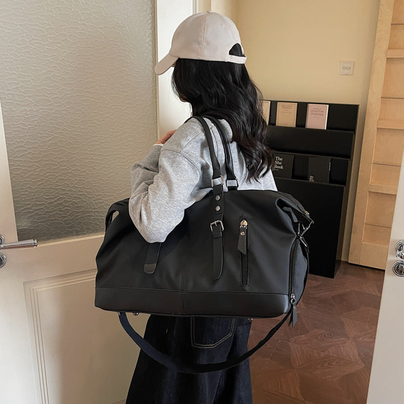 Damen Robuste Reisetasche mit verstellbarem Schultergurt Brehn