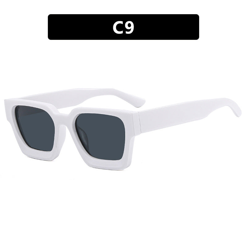 Damen modische quadratische Sonnenbrille mit robustem Rahmen und gelben Gläsern Brehn