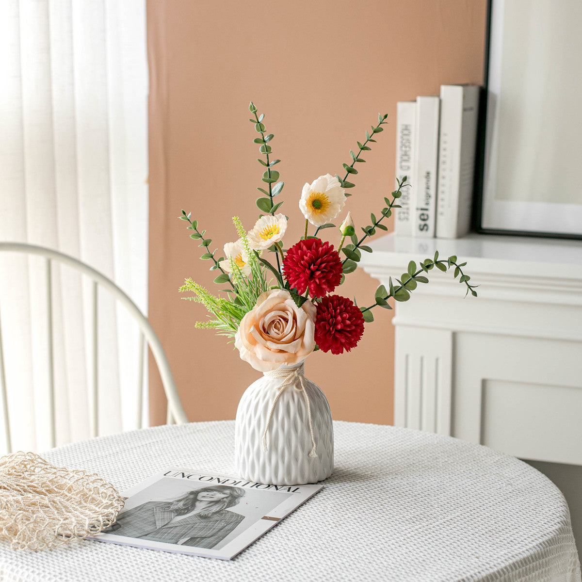 Elegante künstliche Blumenarrangement