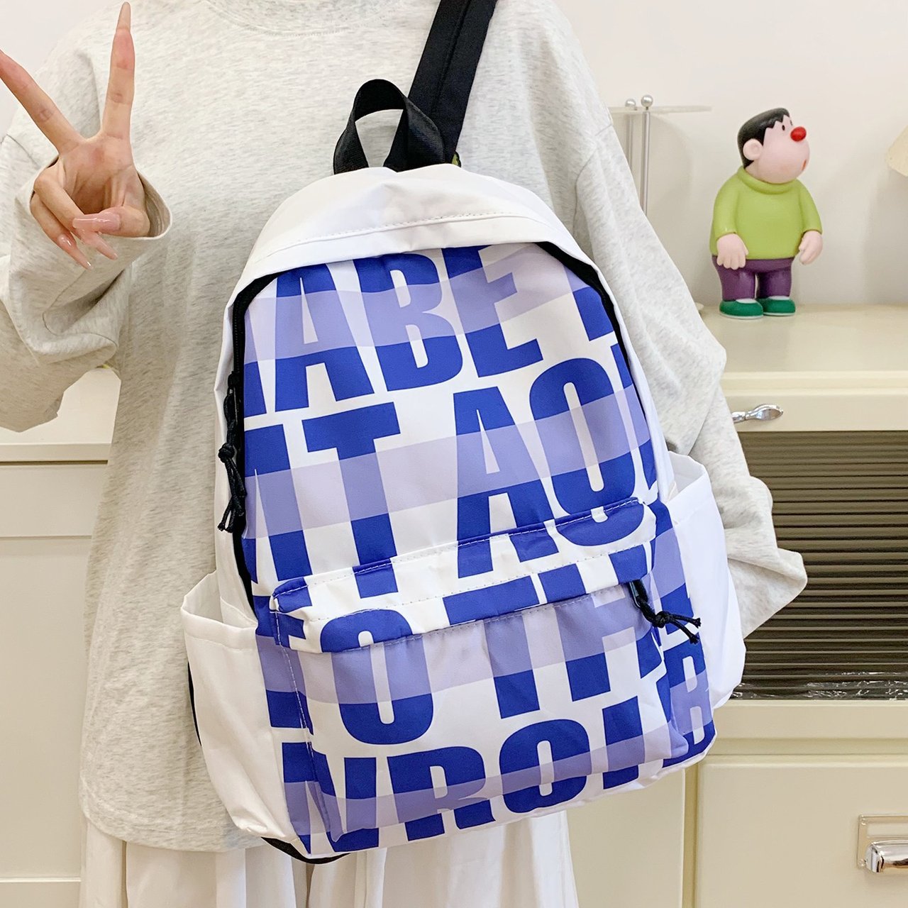 Freizeitrucksack mit Auffälligem Grafischem Design und Praktischen Fächern Brehn