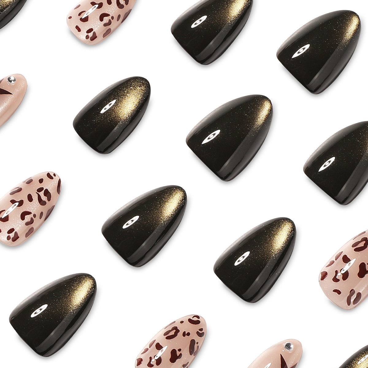 Kunstvolle Nagelverlängerungen mit glamourösen Leo-Design Brehn