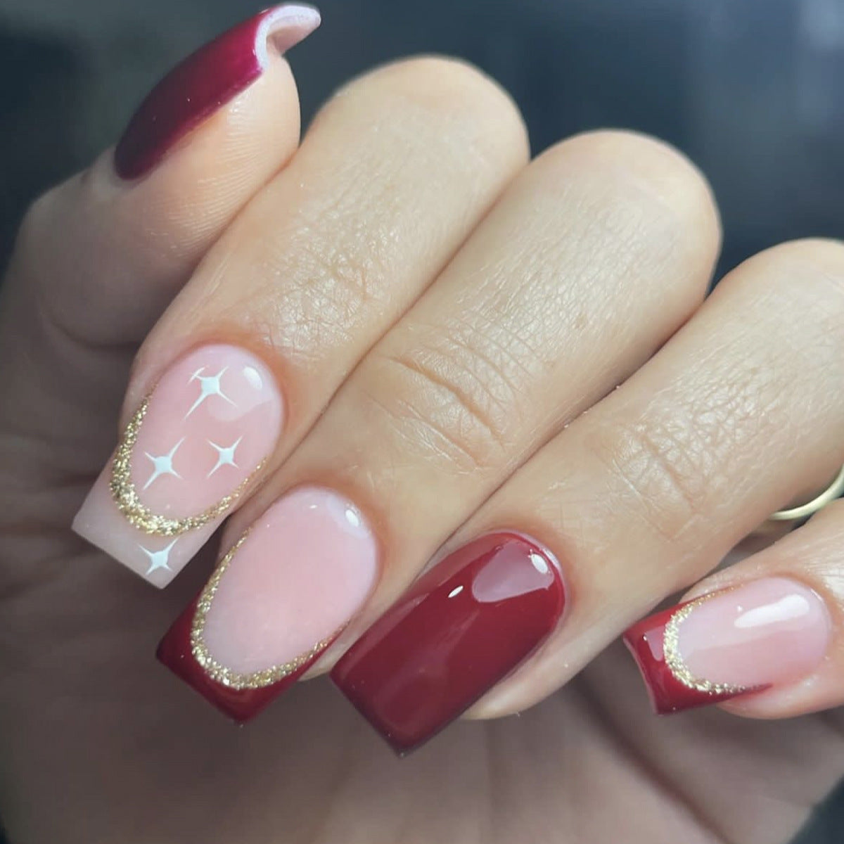Elegante 3D Gem Akzenten Nagelkunst Verlängerungen Brehn