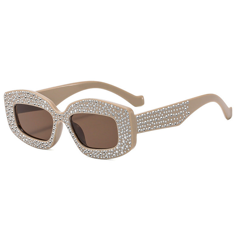 Damen auffällige Sonnenbrille mit glamourösen Strasssteinen Brehn
