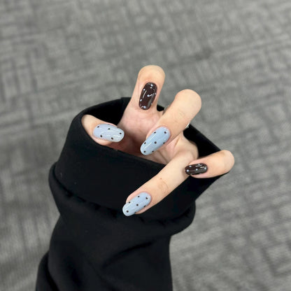 Künstlerische Nagelkunstspitzen