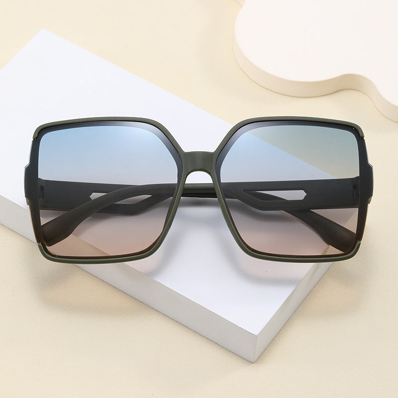 Damen Oversized Sonnenbrille mit markantem eckigem Design Brehn