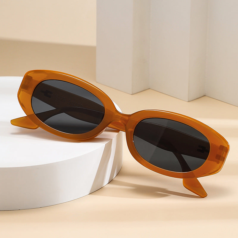 Damen modische Sonnenbrille mit modernem, ovalem Rahmen Brehn