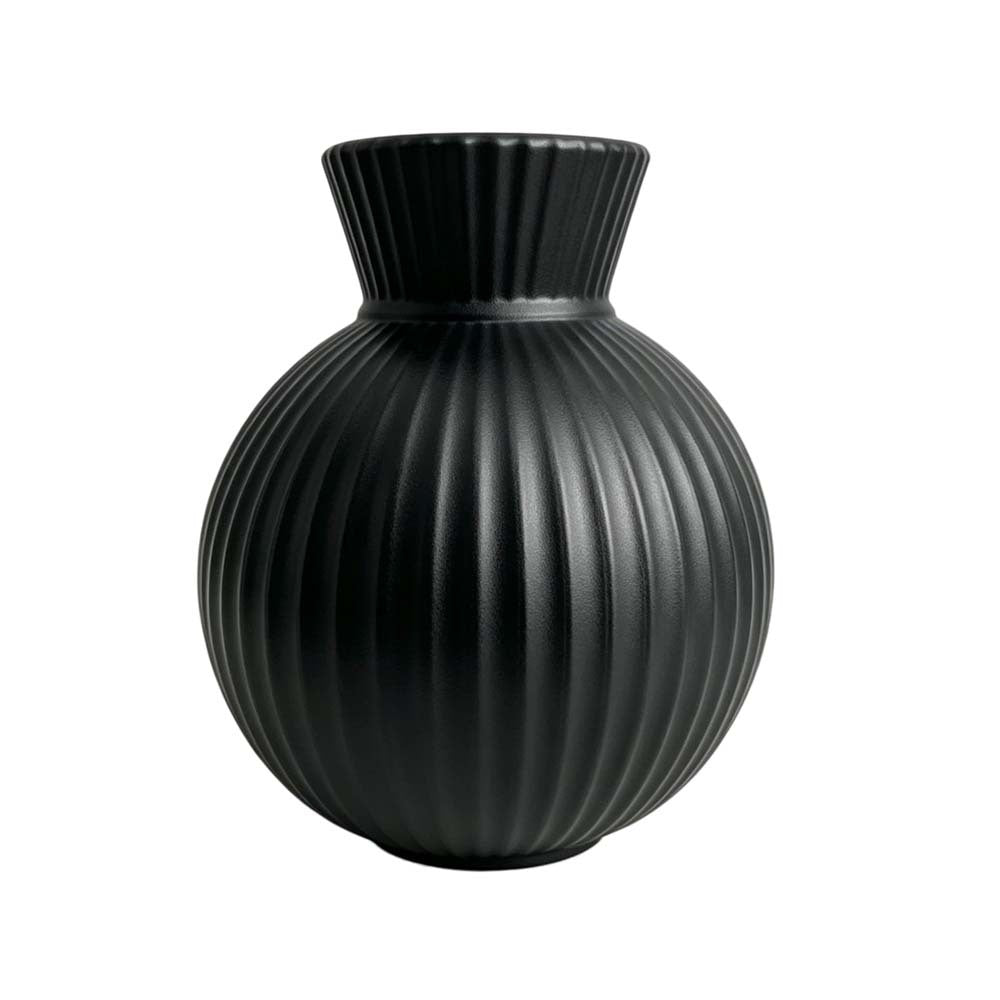 Elegante gerippte Keramikvase Brehn
