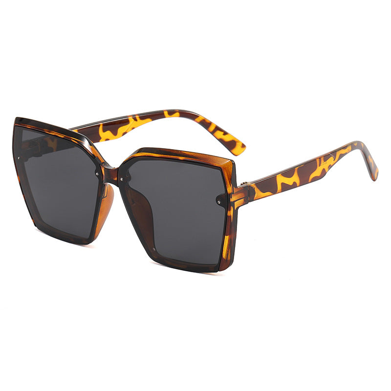 Damen Oversized Sonnenbrille mit modernem Schildpatt-Design Brehn