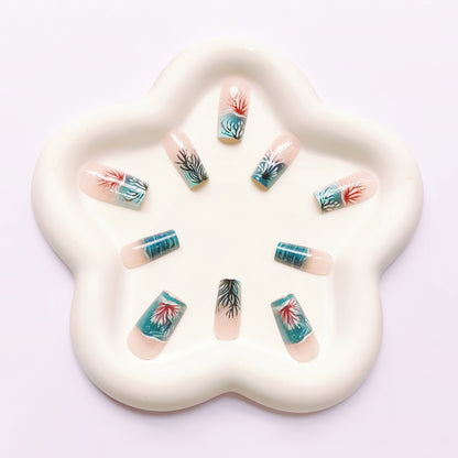 Ozean-inspirierte künstlerische Nagelkunst Brehn