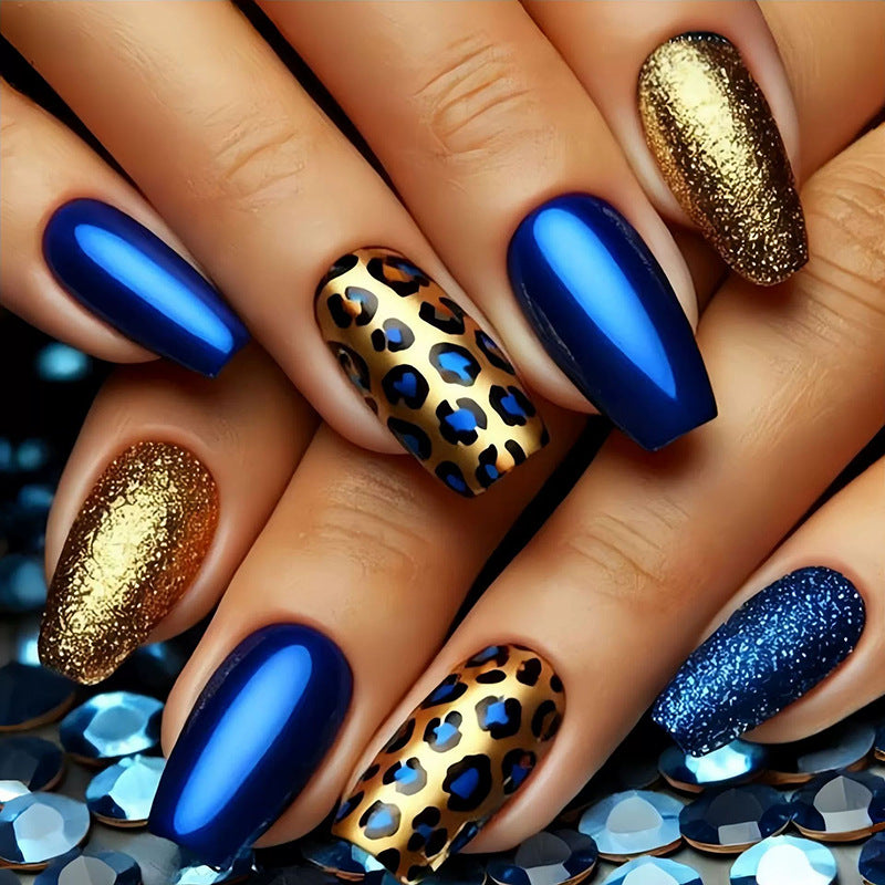 Luxuriöser Leopardenmuster Nagelkunst Brehn