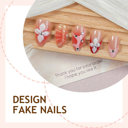 Kunstnagelset mit floralen Verzierungen Brehn