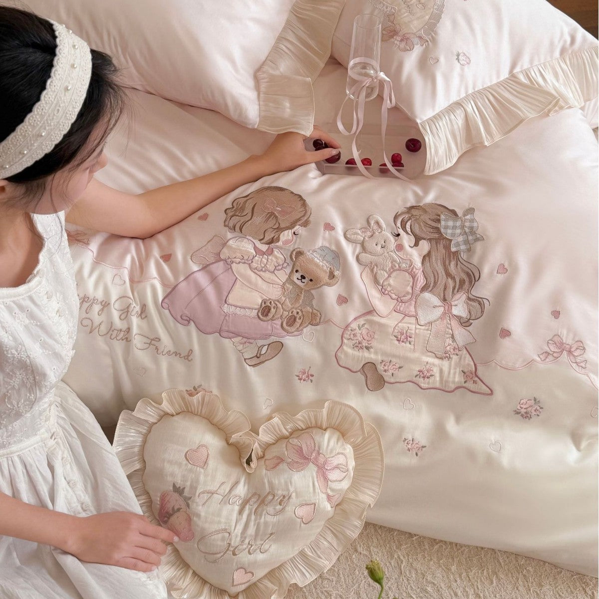 Luxuriöses besticktes Bettwäscheset aus Baumwollsatin mit Rüschen und Märchenmotiv Brehn