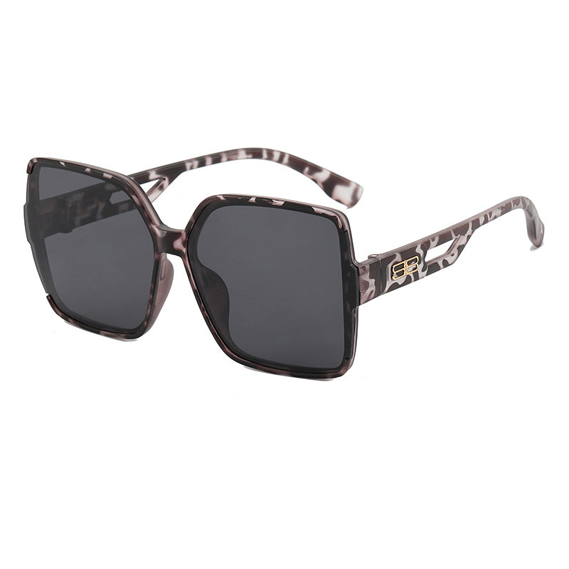 Damen Oversized Sonnenbrille mit markantem eckigem Design Brehn