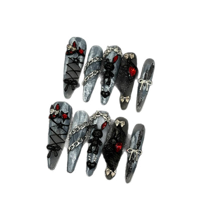 Künstlerische Acryl-Nageldesigns