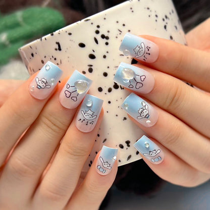 Kunstvolle Nagelverlängerungen mit tierischen Motiven Brehn